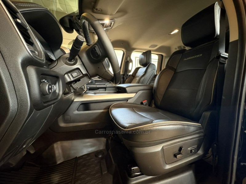 RAM 6.7 2500 LARAMIE 4X4 CD I6 TURBO DIESEL 4P AUTOMÁTICO - 2024 - CAMPO BOM