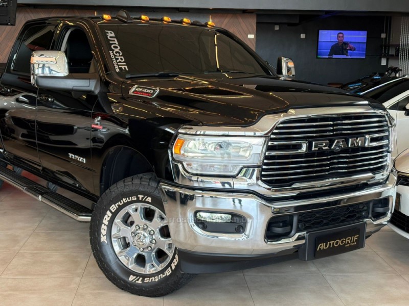 RAM 6.7 2500 LARAMIE 4X4 CD I6 TURBO DIESEL 4P AUTOMÁTICO - 2024 - CAMPO BOM