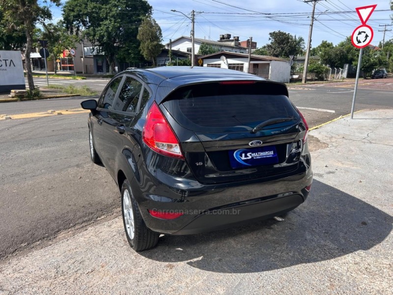 FIESTA 1.6 SE HATCH 16V FLEX 4P AUTOMÁTICO - 2014 - VENâNCIO AIRES