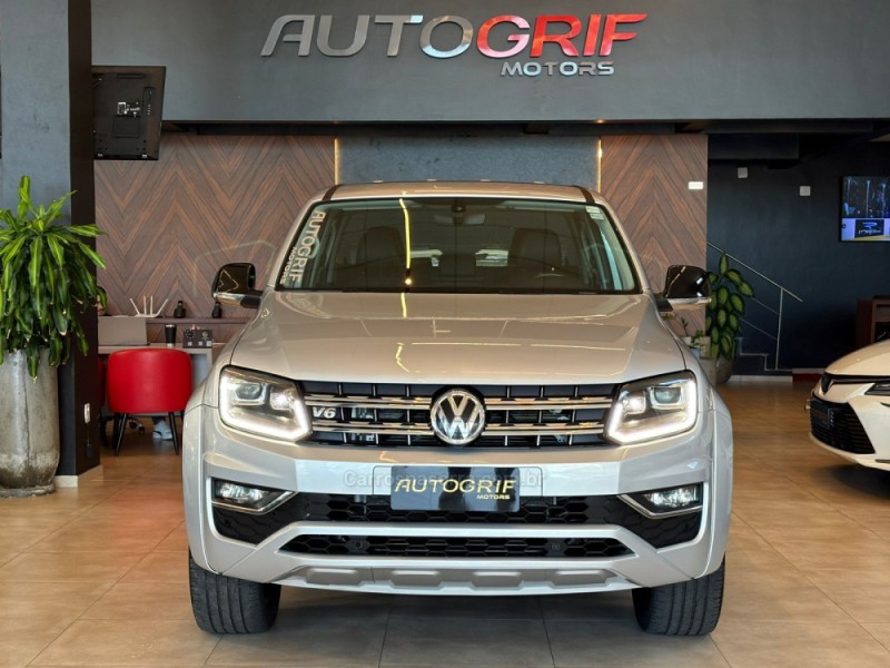 AMAROK 3.0 V6 TDI HIGHLINE CD DIESEL 4MOTION AUTOMÁTICO - 2018 - CAMPO BOM