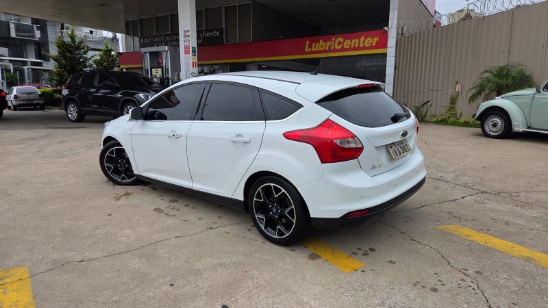 FOCUS 2.0 TITANIUM HATCH 16V FLEX 4P AUTOMÁTICO - 2015 - CAXIAS DO SUL
