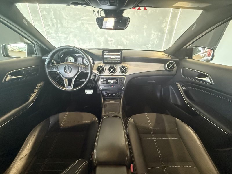 GLA 200 1.6 CGI VISION BLACK EDITION 16V TURBO GASOLINA 4P AUTOMÁTICO - 2015 - CAXIAS DO SUL