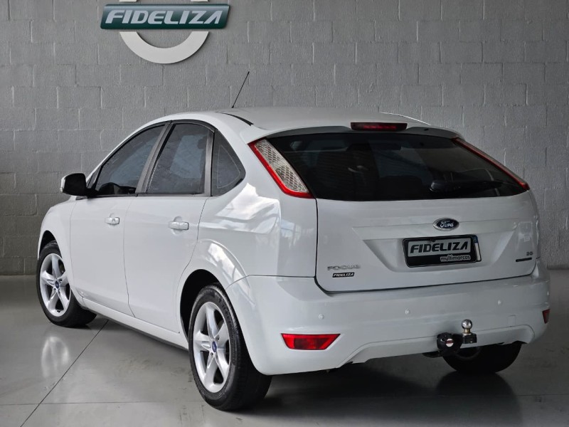 FOCUS 2.0 HC 16V FLEX 4P AUTOMÁTICO  - 2013 - FARROUPILHA