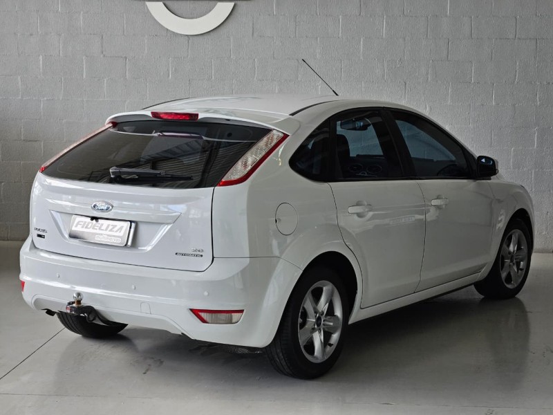 FOCUS 2.0 HC 16V FLEX 4P AUTOMÁTICO  - 2013 - FARROUPILHA