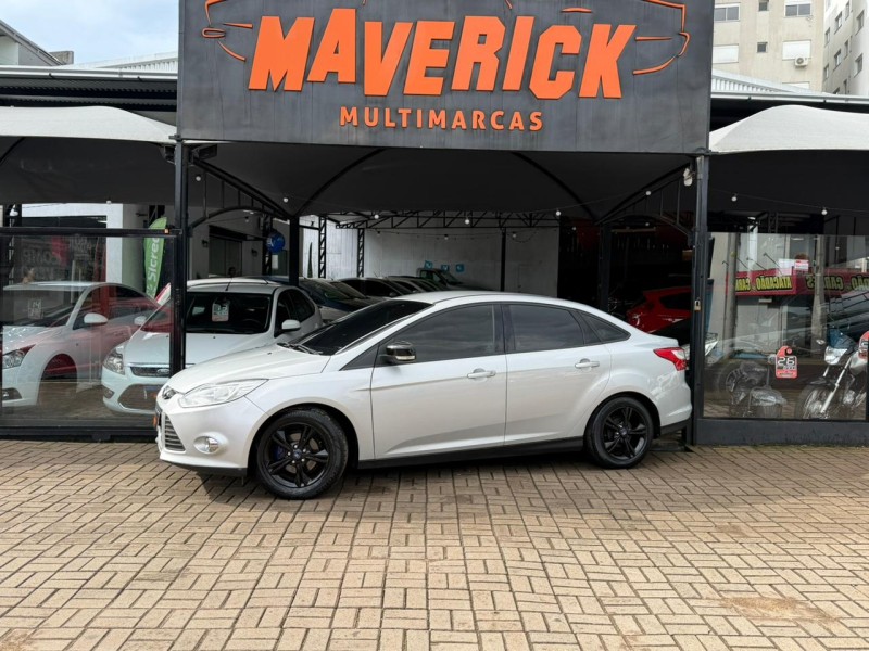 FOCUS 1.6 S 16V FLEX 4P AUTOMÁTICO - 2014 - LAGOA VERMELHA