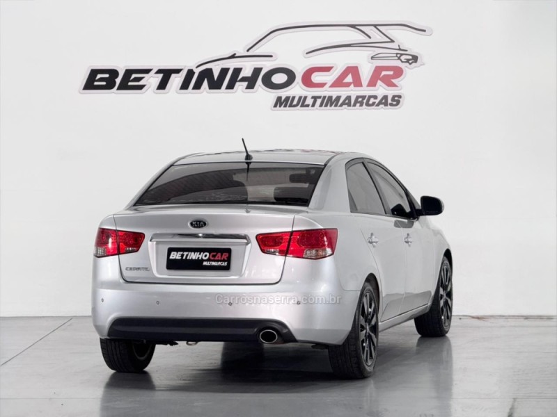 CERATO 1.6 SX3 16V GASOLINA 4P AUTOMÁTICO - 2011 - ESTâNCIA VELHA