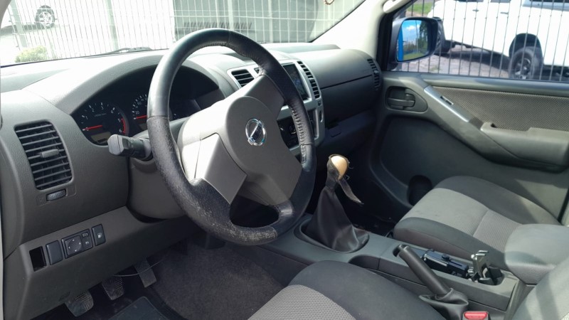 FRONTIER 2.5 SE ATTACK 4X4 CD TURBO ELETRONIC DIESEL 4P MANUAL - 2013 - FARROUPILHA