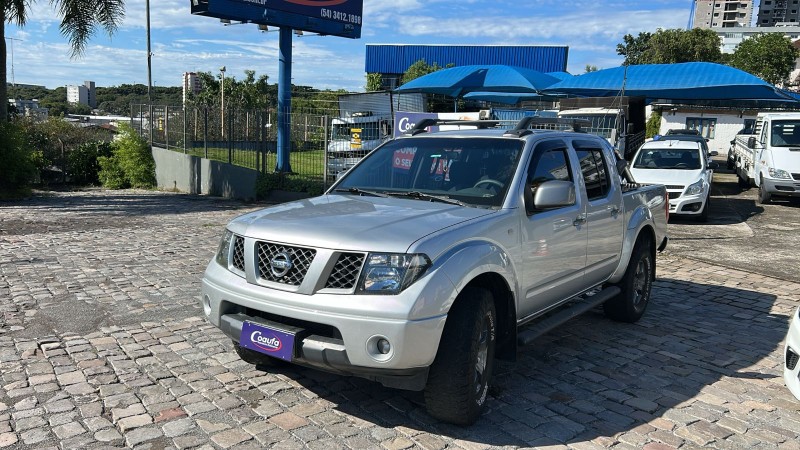 FRONTIER 2.5 SE ATTACK 4X4 CD TURBO ELETRONIC DIESEL 4P MANUAL - 2013 - FARROUPILHA