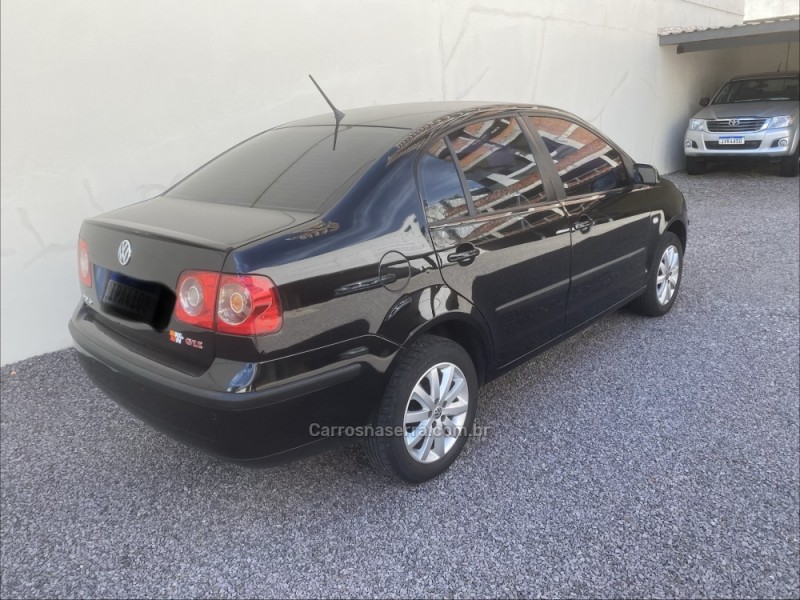 POLO SEDAN 1.6 MI 8V FLEX 4P MANUAL - 2009 - CAXIAS DO SUL