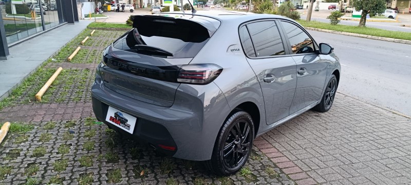 208 1.0 STYLE FLEX 6V 4P MANUAL - 2025 - CAXIAS DO SUL