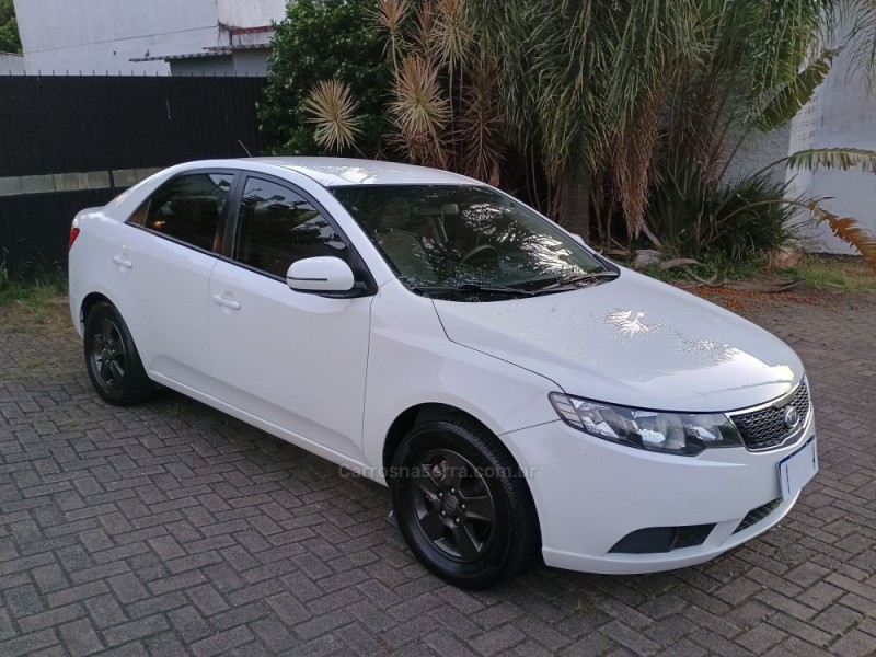 CERATO 1.6 SX3 16V FLEX 4P MANUAL - 2011 - CAMPO BOM