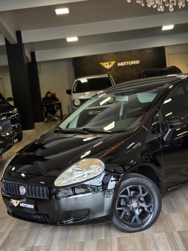 PUNTO 1.4 ATTRACTIVE 8V FLEX 4P MANUAL - 2012 - CAXIAS DO SUL