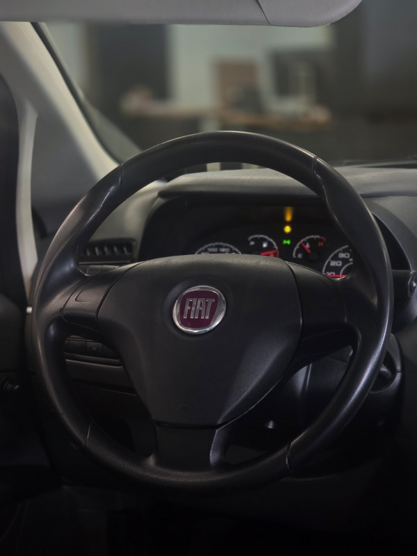 PUNTO 1.4 ATTRACTIVE 8V FLEX 4P MANUAL - 2012 - CAXIAS DO SUL