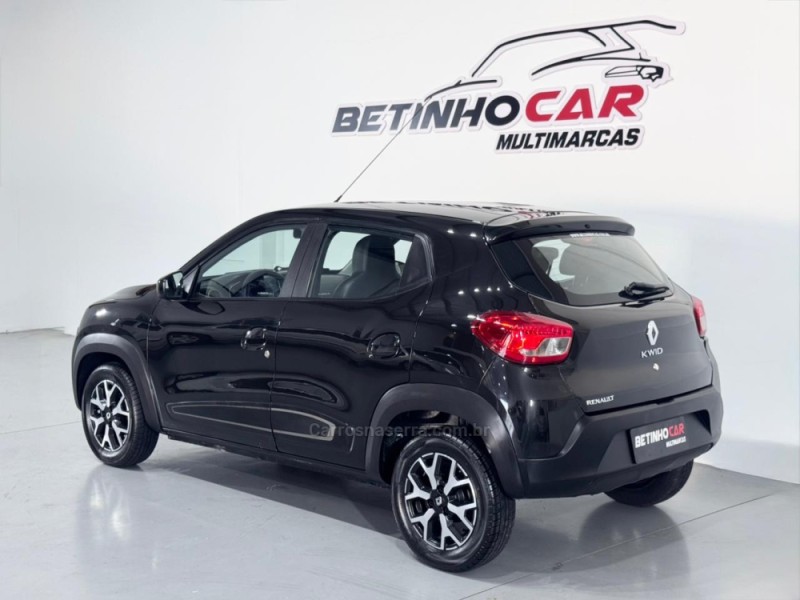 KWID 1.0 12V SCE FLEX INTENSE MANUAL - 2019 - ESTâNCIA VELHA