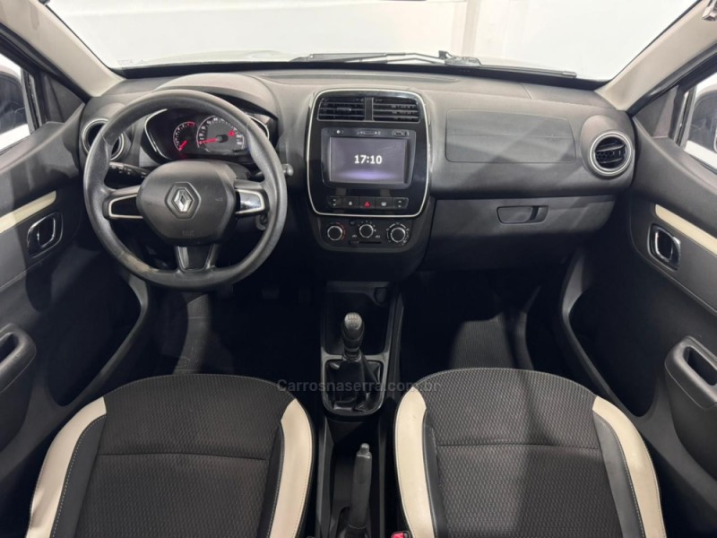 KWID 1.0 12V SCE FLEX INTENSE MANUAL - 2019 - ESTâNCIA VELHA