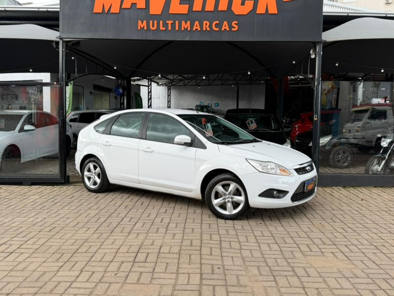 FOCUS 2.0 16V FLEX 4P AUTOMÁTICO - 2013 - LAGOA VERMELHA