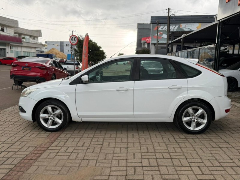 FOCUS 2.0 16V FLEX 4P AUTOMÁTICO - 2013 - LAGOA VERMELHA