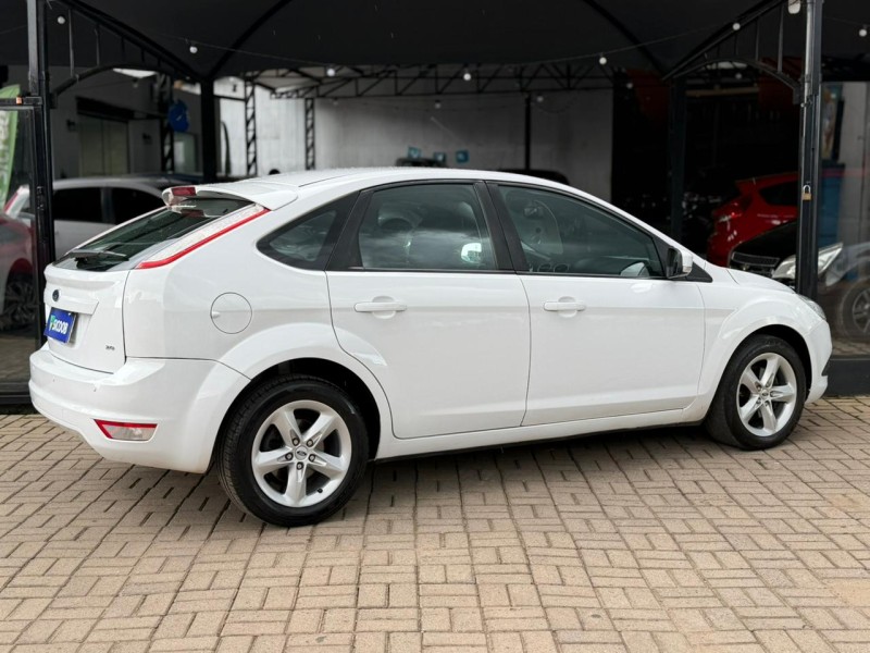 FOCUS 2.0 16V FLEX 4P AUTOMÁTICO - 2013 - LAGOA VERMELHA