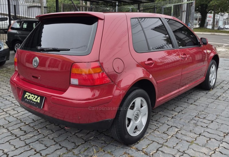 GOLF 1.6 8V GASOLINA 4P MANUAL - 2000 - CAXIAS DO SUL