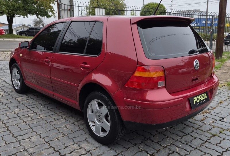 GOLF 1.6 8V GASOLINA 4P MANUAL - 2000 - CAXIAS DO SUL