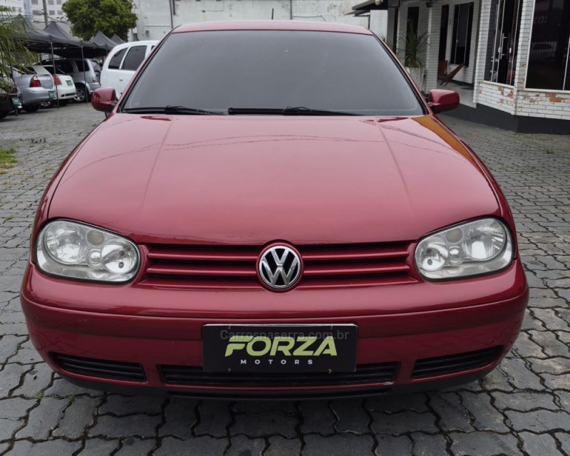 GOLF 1.6 8V GASOLINA 4P MANUAL - 2000 - CAXIAS DO SUL