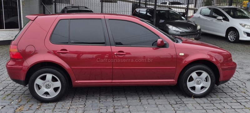 GOLF 1.6 8V GASOLINA 4P MANUAL - 2000 - CAXIAS DO SUL