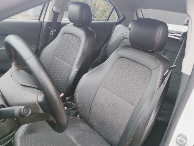 ONIX 1.4 MPFI EFFECT 8V FLEX 4P MANUAL - 2018 - CAMPO BOM