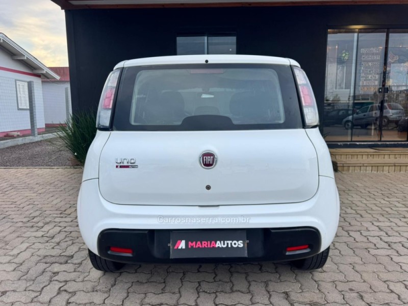 UNO 1.0 EVO ATTRACTIVE 8V FLEX 4P MANUAL - 2021 - TORRES