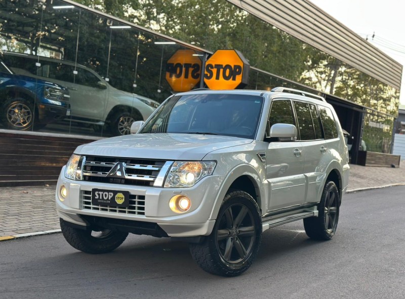 pajero full 3.2 hpe 4x4 16v turbo intercooler diesel 4p automatico 2014 dois irmaos