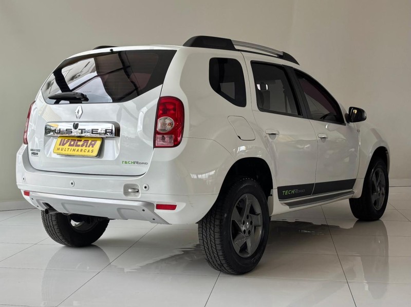 DUSTER 1.6 DYNAMIQUE 4X2 16V FLEX 4P MANUAL - 2013 - VACARIA