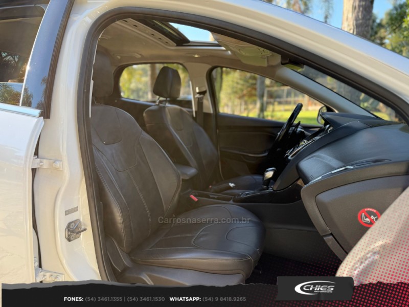FOCUS 2.0 TITANIUM 16V FLEX 4P AUTOMÁTICO - 2019 - CARLOS BARBOSA