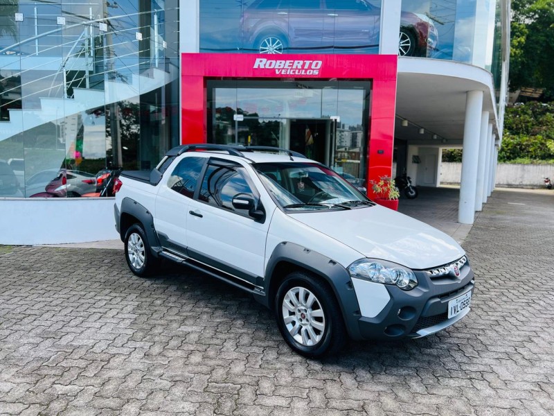STRADA 1.8 MPI ADVENTURE CD 16V FLEX 3P MANUAL - 2014 - BENTO GONçALVES