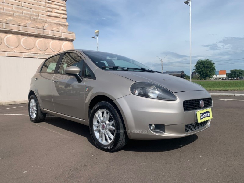 PUNTO 1.4 ATTRACTIVE ITALIA 8V FLEX 4P MANUAL - 2012 - SANTA CRUZ DO SUL