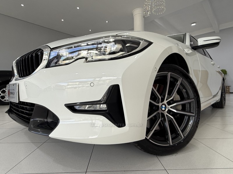 330I 2.0 SPORT 16V TURBO GASOLINA 4P AUTOMÁTICO - 2020 - ERECHIM
