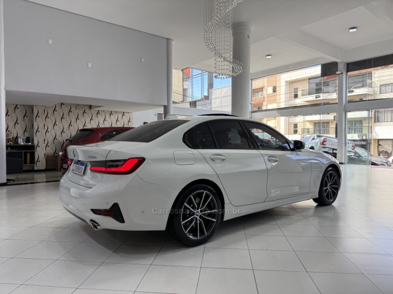 330I 2.0 SPORT 16V TURBO GASOLINA 4P AUTOMÁTICO - 2020 - ERECHIM