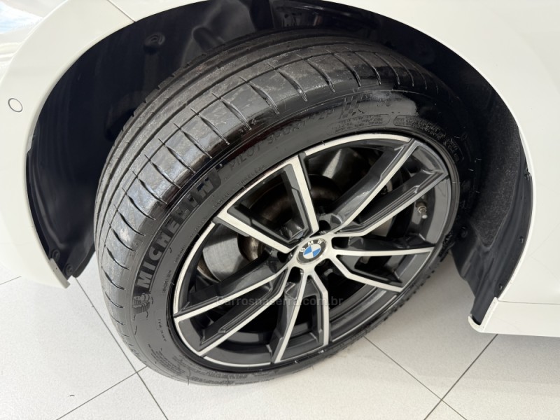 330I 2.0 SPORT 16V TURBO GASOLINA 4P AUTOMÁTICO - 2020 - ERECHIM