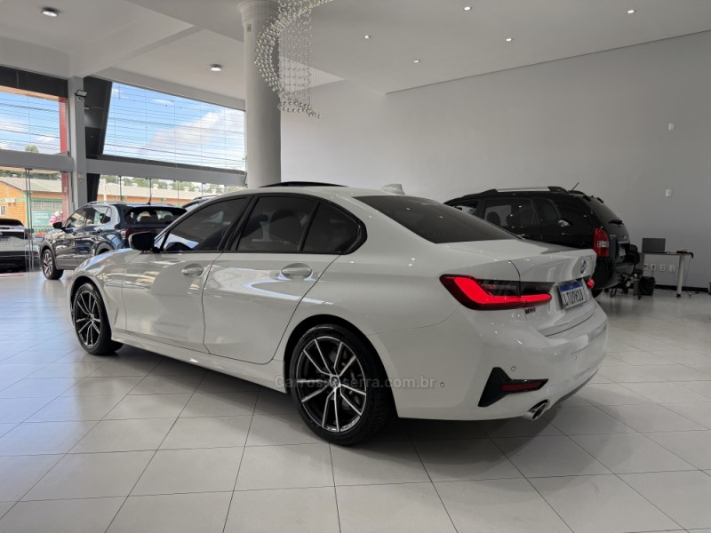 330I 2.0 SPORT 16V TURBO GASOLINA 4P AUTOMÁTICO - 2020 - ERECHIM