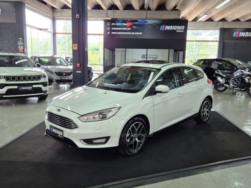focus 2.0 titanium plus hatch 16v flex 4p auto 2018 caxias do sul