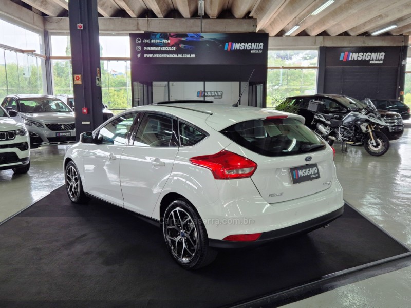 FOCUS 2.0 TITANIUM PLUS HATCH 16V FLEX 4P AUTO - 2018 - CAXIAS DO SUL