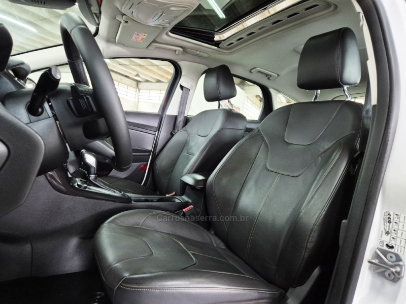 FOCUS 2.0 TITANIUM PLUS HATCH 16V FLEX 4P AUTO - 2018 - CAXIAS DO SUL