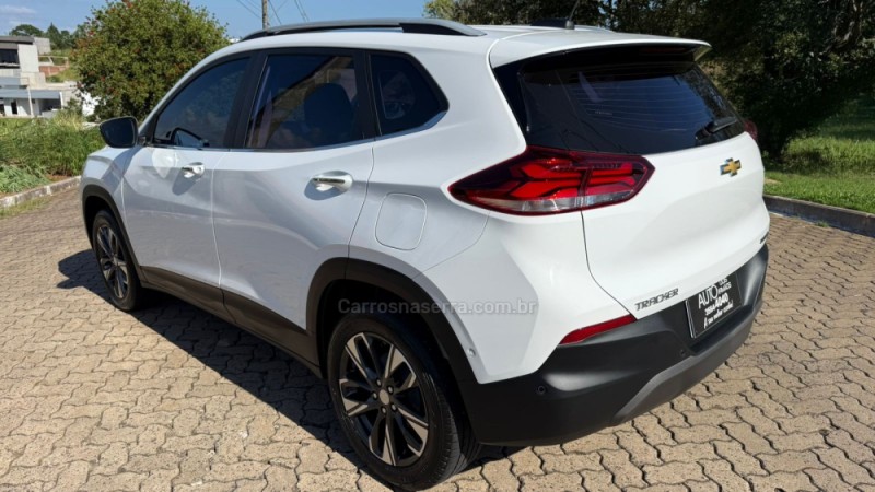 TRACKER 1.2 12V PREMIER TURBO FLEX 4P AUTOMÁTICO - 2023 - DOIS IRMãOS