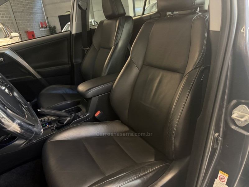 RAV4 2.0 4X2 16V GASOLINA 4P AUTOMÁTICO - 2018 - CARLOS BARBOSA