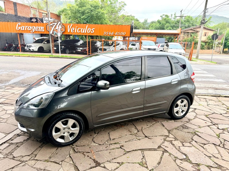 fit 1.4 lxl 16v flex 4p automatico 2010 tres coroas