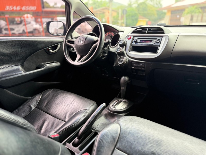 FIT 1.4 LXL 16V FLEX 4P AUTOMÁTICO - 2010 - TRêS COROAS