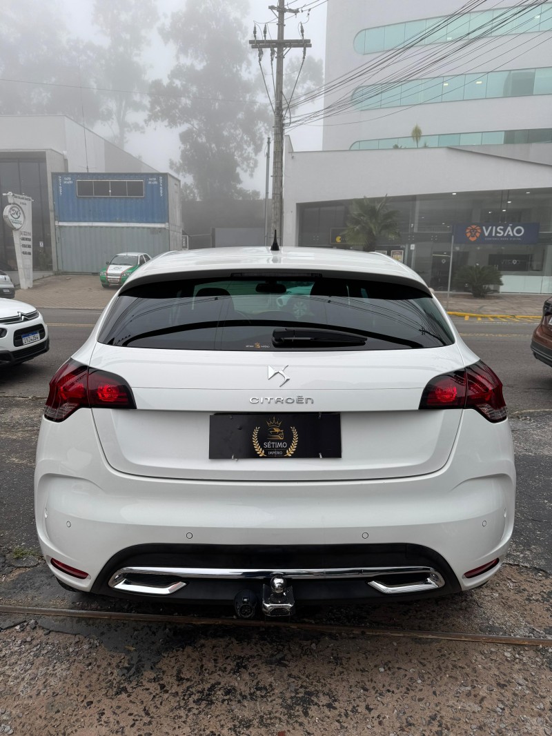 DS4 1.6 THP GASOLINA 4P AUTOMÁTICO - 2014 - CAXIAS DO SUL