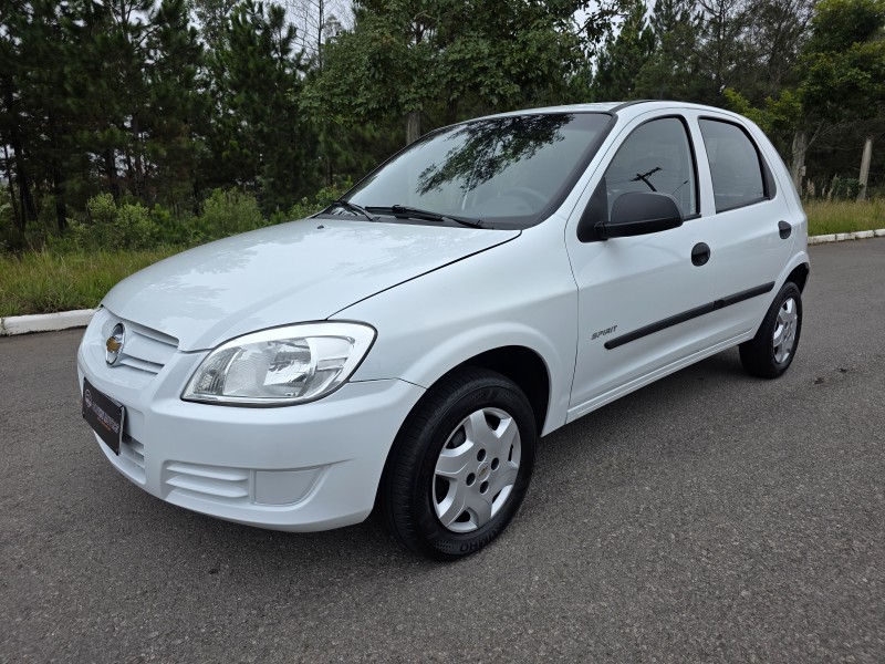 CELTA 1.0 MPFI SPIRIT 8V FLEX 4P MANUAL - 2011 - BENTO GONçALVES