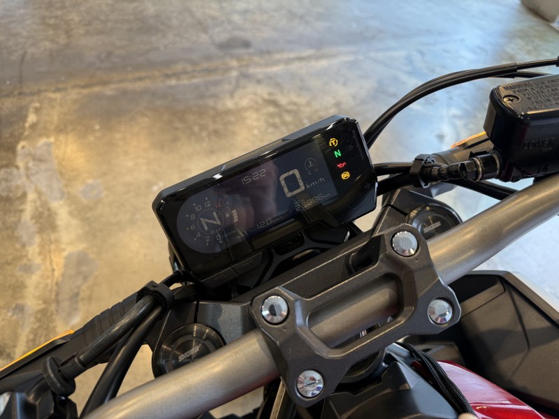 CB 650R E-CLUTCH - 2020 - BENTO GONçALVES