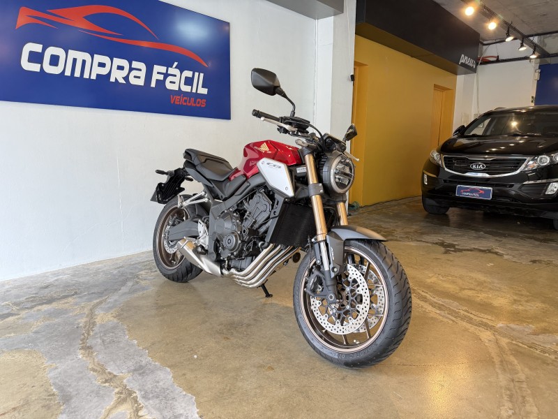 CB 650R E-CLUTCH - 2020 - BENTO GONçALVES