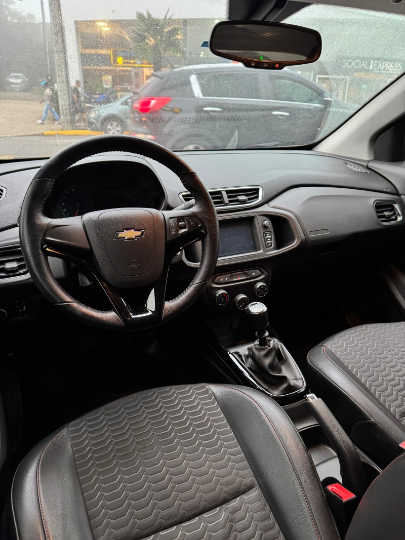 ONIX 1.4 MPFI LTZ 8V FLEX 4P MANUAL - 2017 - CAXIAS DO SUL