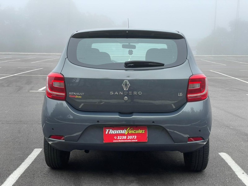 SANDERO 1.6 EXPRESSION 16V FLEX 4P MANUAL - 2016 - CAXIAS DO SUL